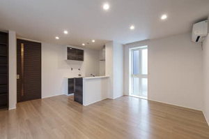 ベレオ・花京院 203号-2