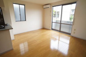 コーラルタウンＥ 101号-2