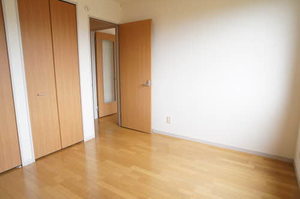 コーラルタウンＥ 101号-4