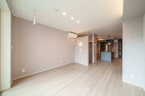 シャーメゾンコア大手町 101号-4