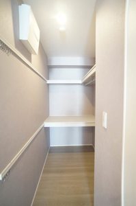 シャーメゾンコア大手町 205号-13