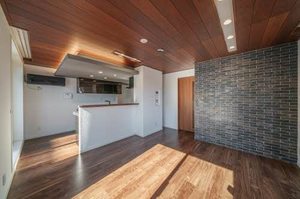 プレミアス上杉一丁目 401号-2