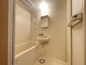 シエスタ水沢 103号-5