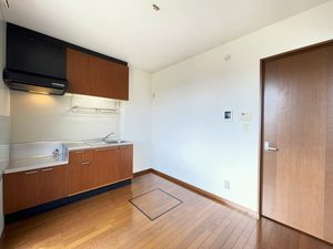 ディアコートエムズⅢ 101号-4