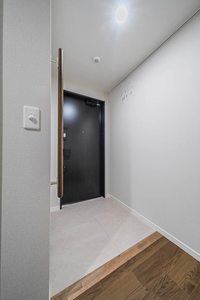 ナナアーク荒町 607号-8