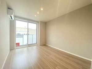 プレミアス松木町 303号-5