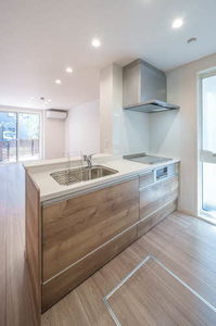 フロレスタ堤通雨宮 102号-8