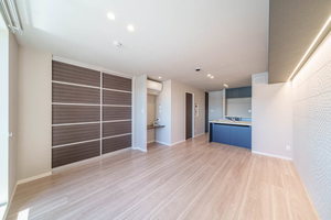 グランドメゾン新屋敷 202号-3