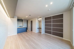 グランドメゾン新屋敷 303号-2