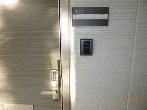 シャーメゾン桜通り二高前 102号-4