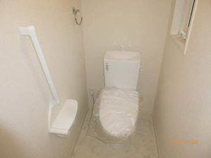 シャーメゾン桜通り二高前 202号-8