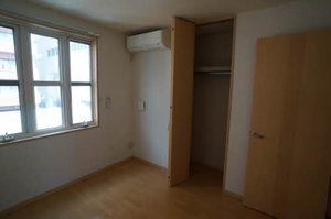 ファミールかんのⅢ 201号-2