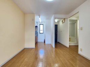 ラークヒルズ C 203号-10