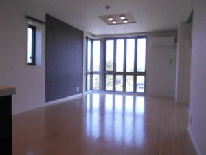 メゾンマスト川尻 301号-8