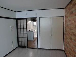 カーム・クウォーターＡ 106号-3