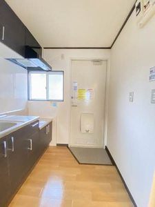 カーム・クウォーターB 203号-5