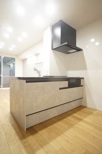 シャーメゾン　ブラボー 103号-6