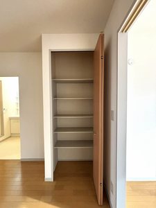 ディアス・ＴＨＲＥＥ 205号-11