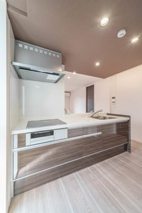 シャーメゾンＬａＬａ 203号-4