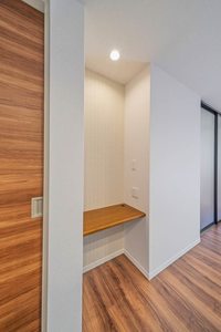 Ｐｒｏｍｅｎａｄｅ上杉 102号-5