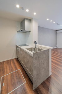 Ｐｒｏｍｅｎａｄｅ上杉 103号-5