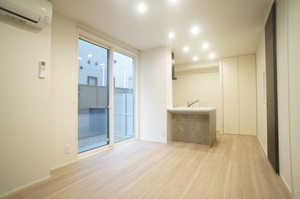 シャーメゾン　サリーレ 102号-5