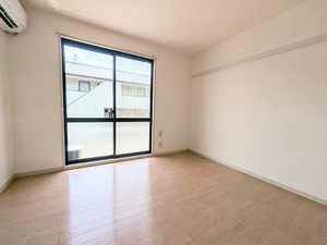 ブライトハウス七海A A102号-2