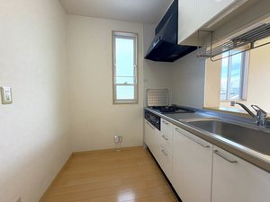 ディアス国見町 201号-3