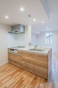 アトリエール北六番丁 102号-8