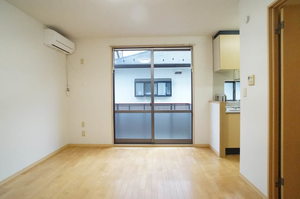 シャーメゾン桜ヶ丘 102号-2