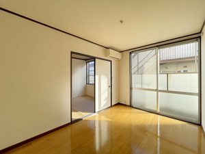 朝日ヶ丘ハイツ　Ｃ 102号-2