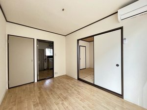 朝日ヶ丘ハイツ D 101号-3