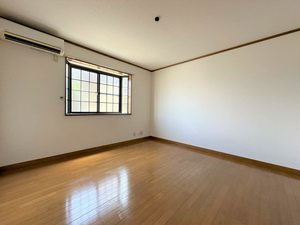 アーバンステージ 102号-2