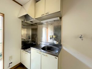 アーバンステージ 102号-5