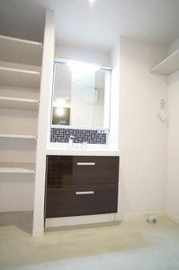 シャーメゾン成田町 301号-13