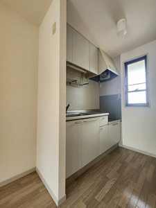 カーサ栄照 205号-3