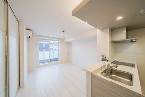 ＣＬＡＳＳＥＵＭ連坊Ⅲ 205号-3