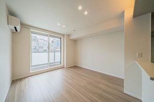 Ｃａｍｅｌｏｔ　Ｅａｓｔ 201号-3