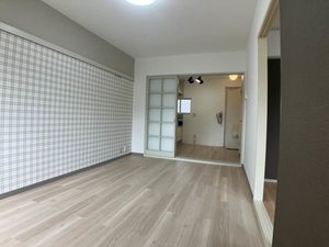 レジデンスⅡ B201号-3