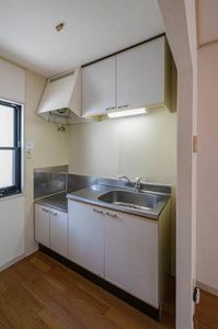 ヴィラージュ折立 101号-4