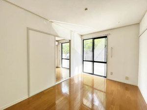 ヴィラージュ折立 102号-9