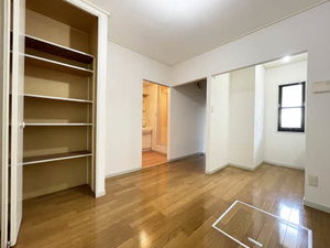 ヴィラージュ折立 102号-12