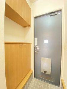 アヴィエス 102号-7