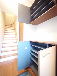 ブルー・ヘブン・エイト 203号-13