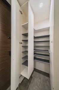 Ｌｅｘｕｓ　Ｓｑｕａｒｅ 201号-7