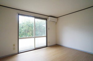 プチ・ラフォーレ 102号-2