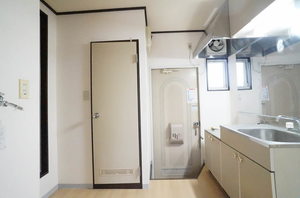 プチ・ラフォーレ 102号-4