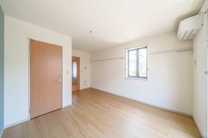 エバーグリーンＭ 201号-3