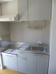 エンゼルハイツ中山 102号-4