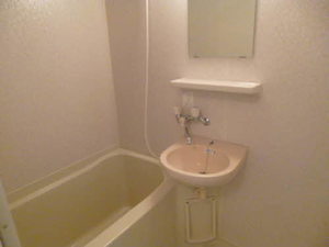 エンゼルハイツ中山 102号-6